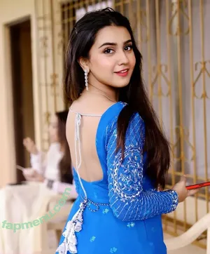 Roshni Walia / roshniwaliaa nude photo #0048