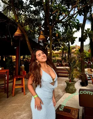 Roshni Walia / roshniwaliaa nude photo #0058