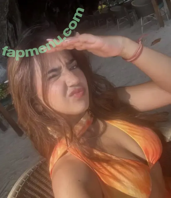 Roshni Walia nude photo #0050 (roshniwaliaa)