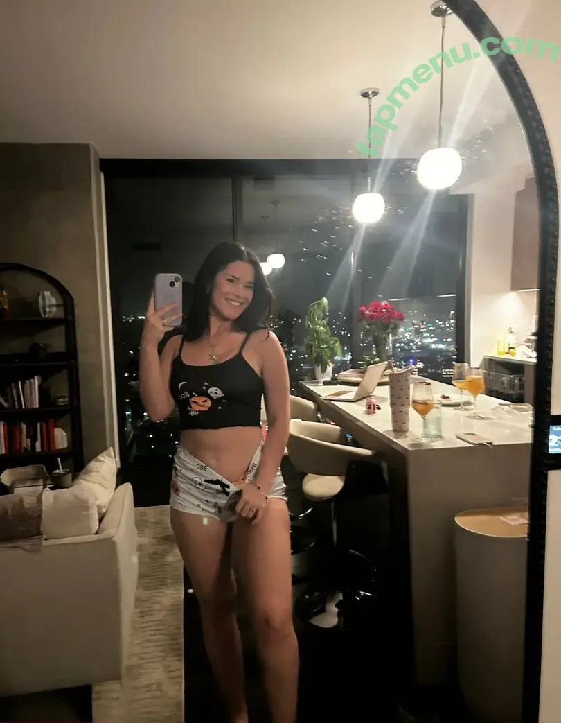 Rosie Huess nude photo #0040 (rosiehues / rosiehuess)