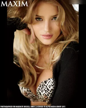 Rosie Huntington-Whiteley / rosiehw nude photo #0756