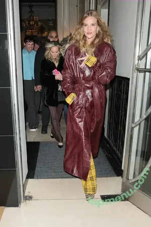 Rosie Huntington-Whiteley / Rosie Huntington Whiteley / rosiehw nude photo #1701