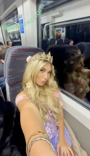 Rosie McClelland / ghost13girl / rosiergm nude photo #0841