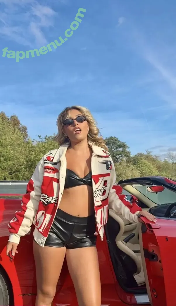 Rosie McClelland nude photo #0831 (ghost13girl / rosiergm)