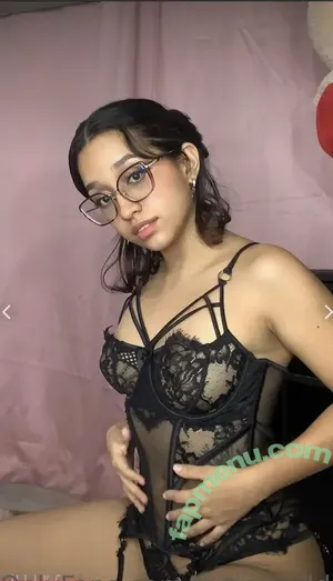 Rosiebaee / rosieglassy nude photo #0015