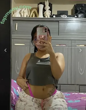 Rosiebaee / rosieglassy nude photo #0059