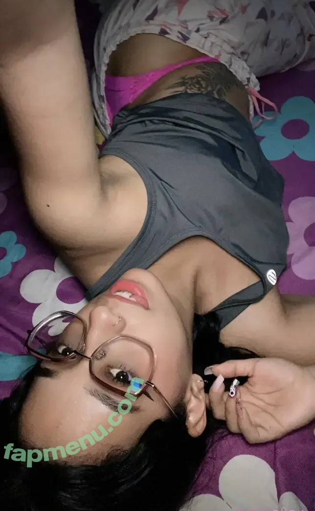 Rosiebaee nude photo #0061 (rosieglassy)