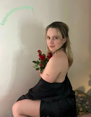  nude photo #0009