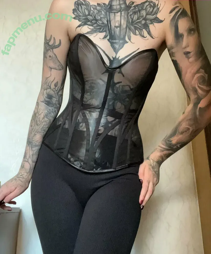rosielouve nude photo #0002 (rosielouve)
