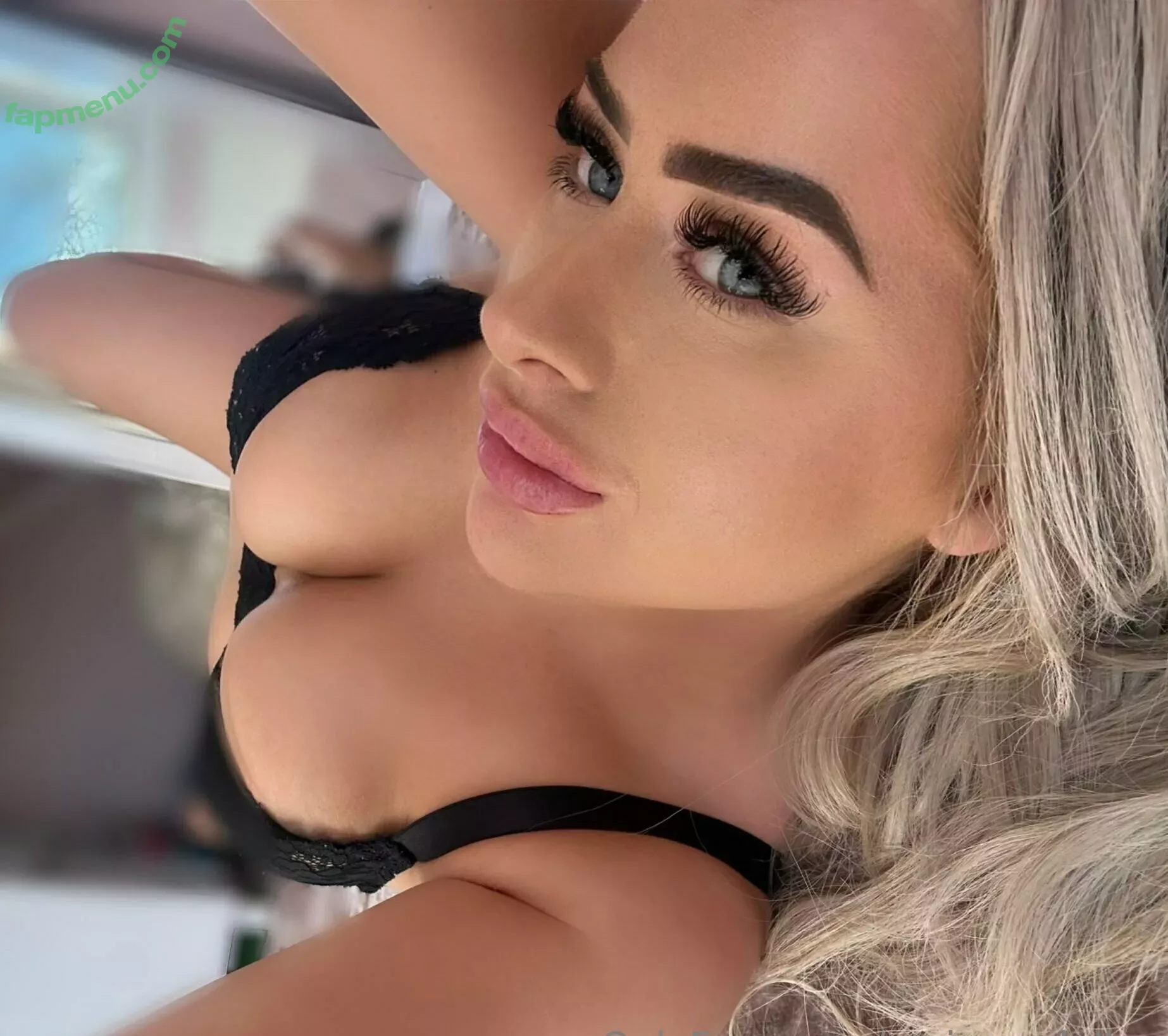 rosierendallxo nude photo #0038 (rosie_rendallx)