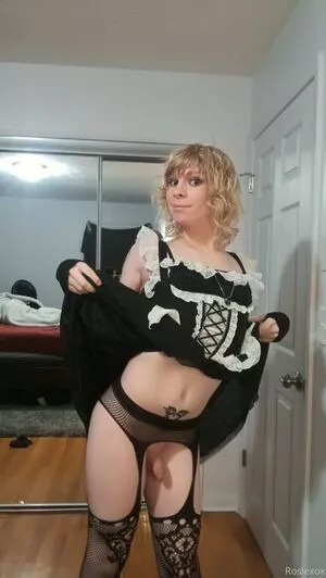 rosiexox2 / rosie_x2o nude photo #0242