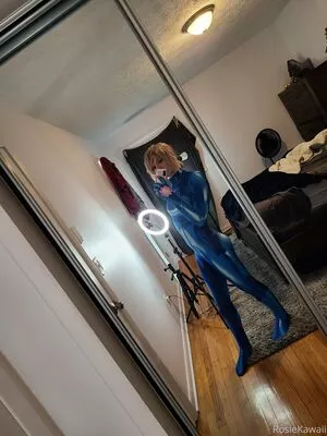 rosiexox2 / rosie_x2o nude photo #0297