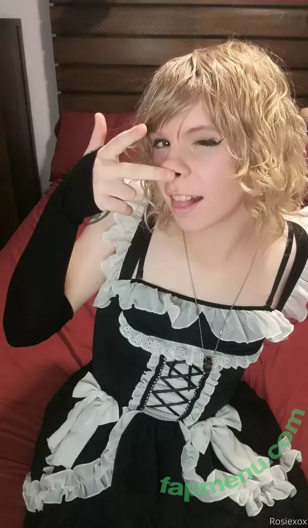 rosiexox2 nude photo #0256 (rosie_x2o)