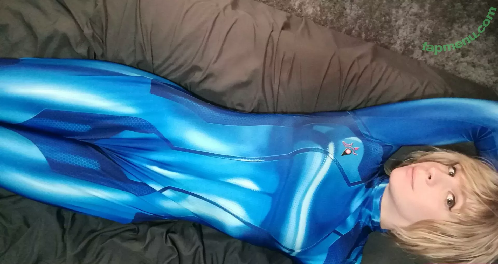 rosiexox2 nude photo #0357 (rosie_x2o)