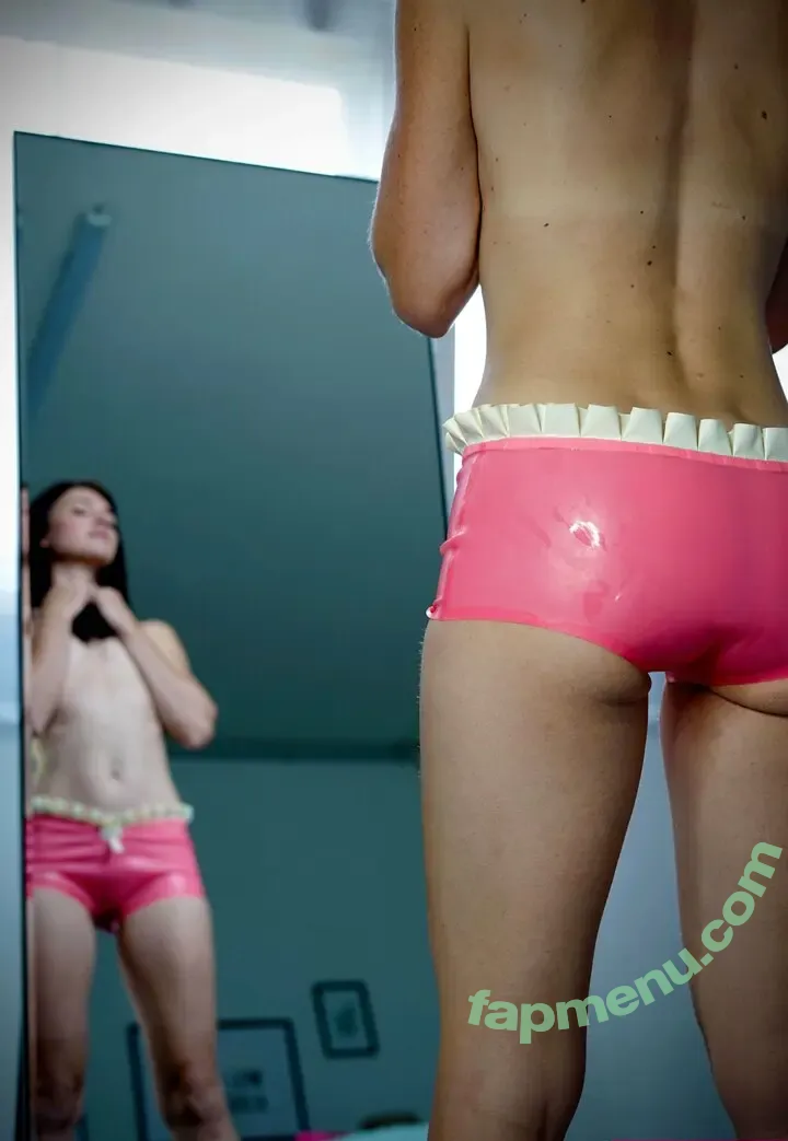 Rosiskandal nude photo #0166 (brockenhexe24x)