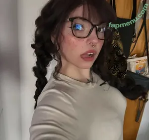 Rottedbrainz / Okmarz1 nude photo #0052