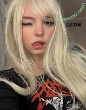 Rottedbrainz / Okmarz1 nude photo #0070