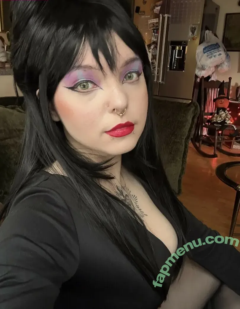 Rottedbrainz nude photo #0019 (Okmarz1)