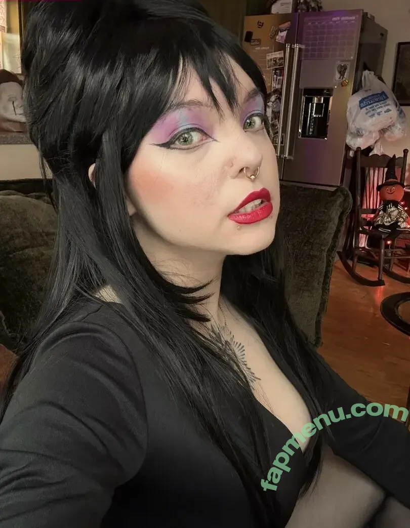 Rottedbrainz nude photo #0020 (Okmarz1)