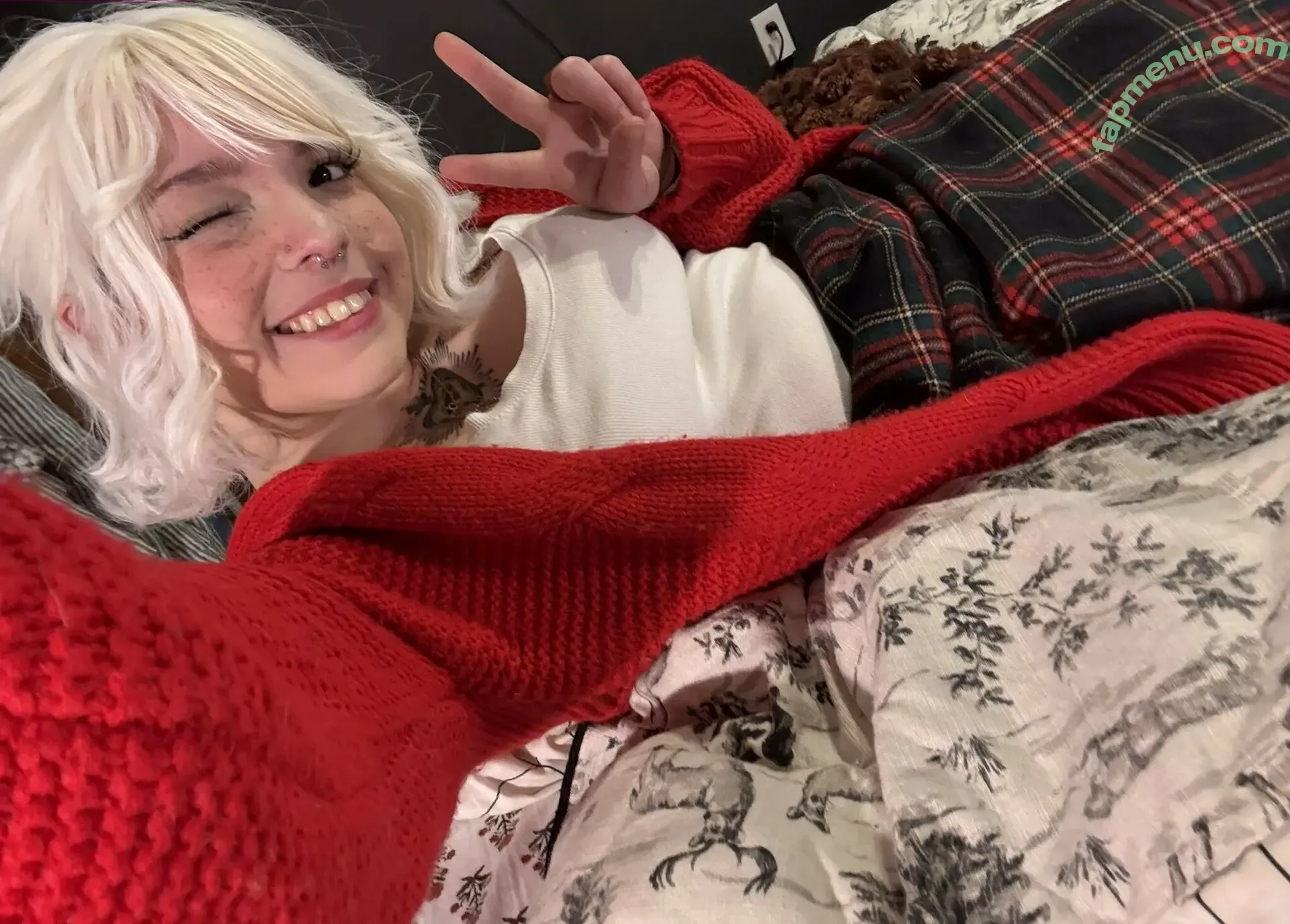 Rottedbrainz nude photo #0039 (Okmarz1)