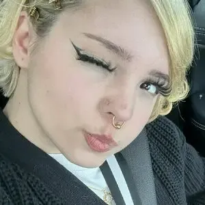 Rottedbrainz / Okmarz1 nude photo #0027