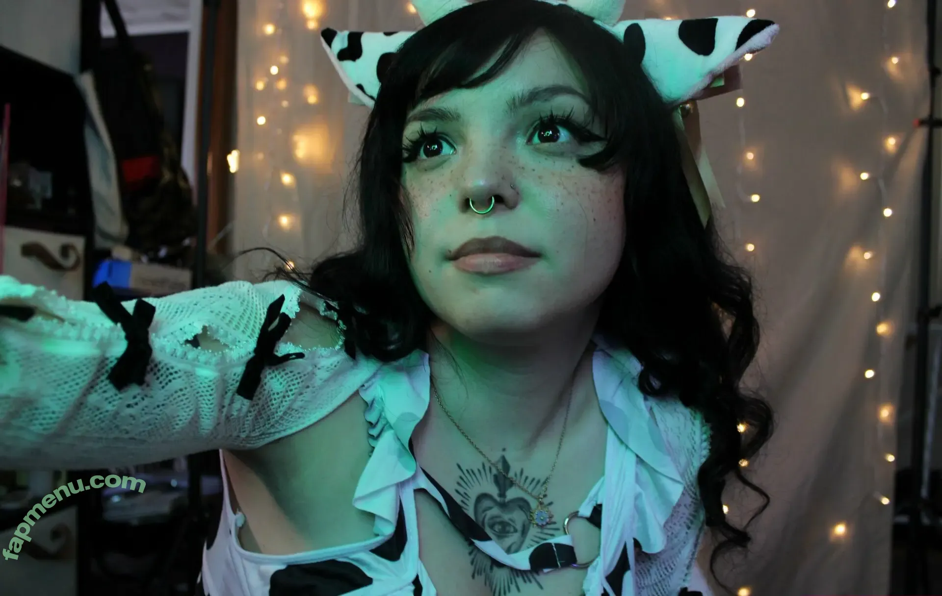 Rottedbrainz nude photo #0072 (Okmarz1)