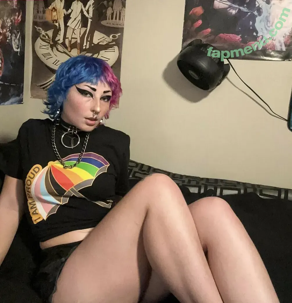 Rottenpixy nude photo #0176 (Rottenpixy)