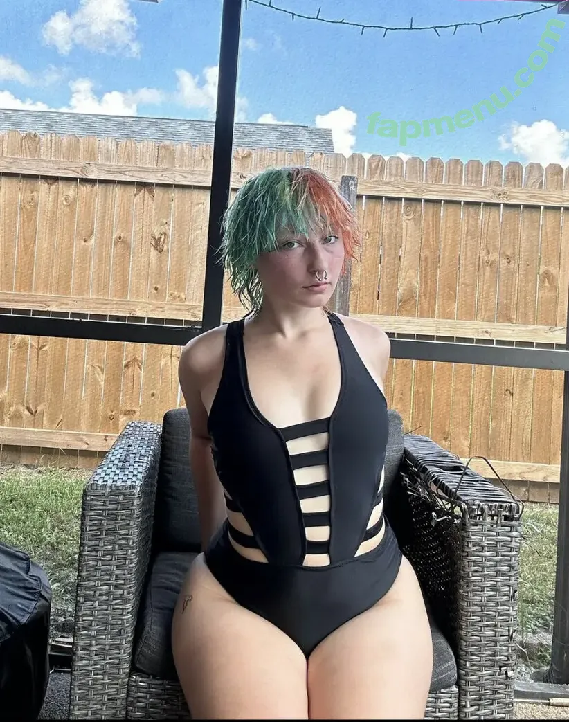Rottenpixy nude photo #0182 (Rottenpixy)