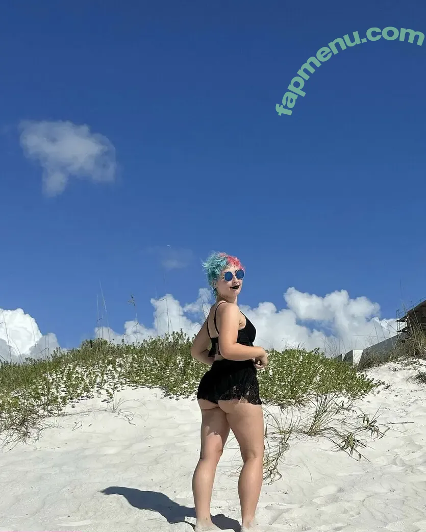 Rottenpixy nude photo #0195 (Rottenpixy)