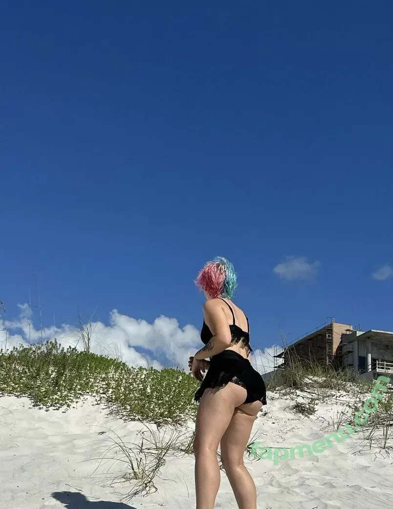 Rottenpixy nude photo #0198 (Rottenpixy)
