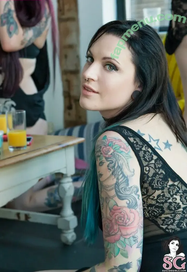 Rougue Suicide nude photo #0504 (Hircine / Pun Queen / hircinespaw / titchfortat)