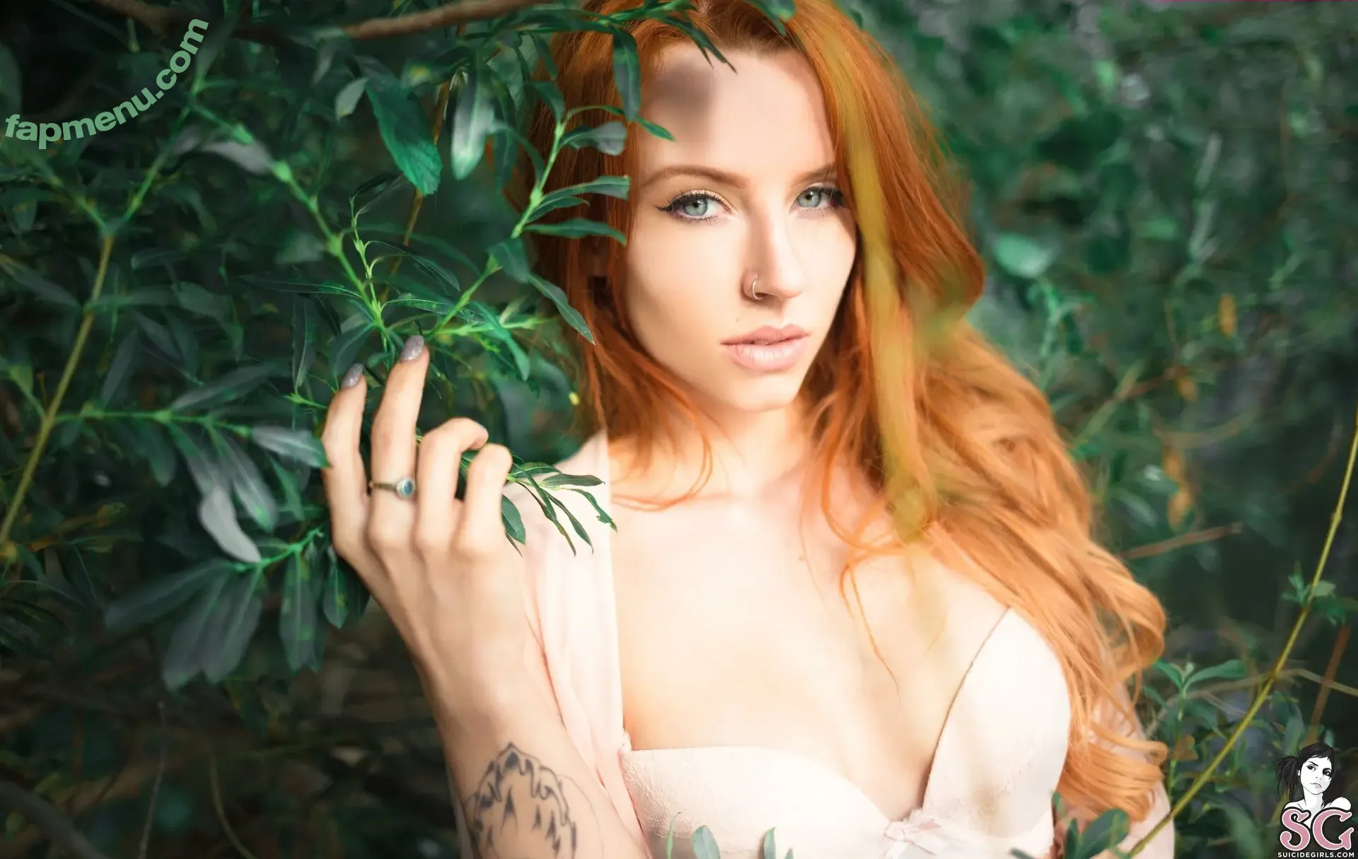 Rougue Suicide nude photo #0552 (Hircine / Pun Queen / hircinespaw / titchfortat)