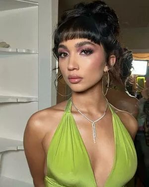 Rowan Blanchard / Simp Chat / rowanblanchard nude photo #0316