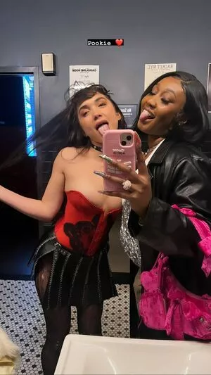 Rowan Blanchard / Simp Chat / rowanblanchard nude photo #0365