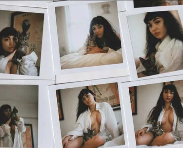 Rowan Blanchard / Simp Chat / rowanblanchard nude photo #0516