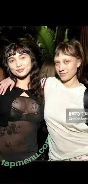 Rowan Blanchard / Simp Chat / rowanblanchard nude photo #0994