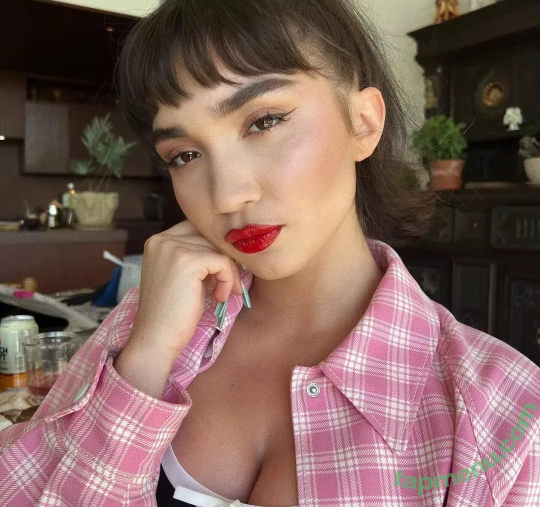 Rowan Blanchard nude photo #0054 (Simp Chat / rowanblanchard)