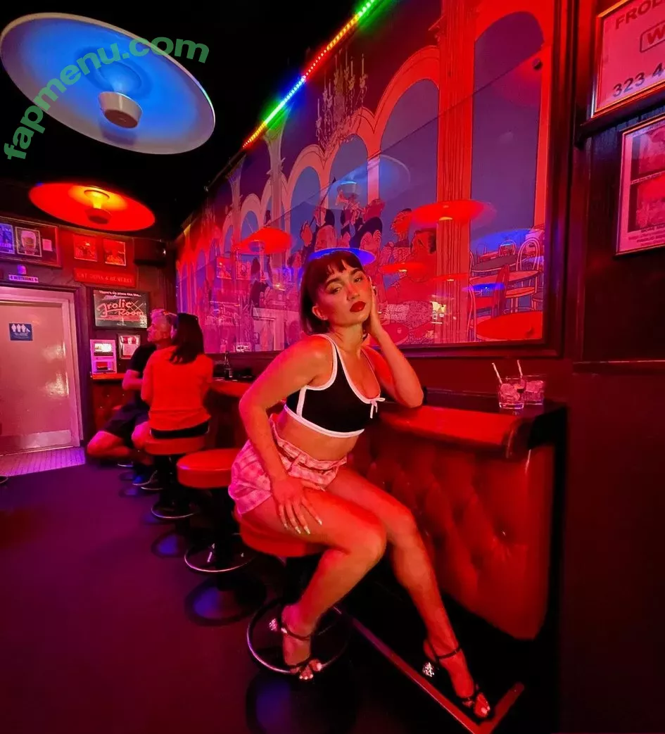 Rowan Blanchard nude photo #0056 (Simp Chat / rowanblanchard)