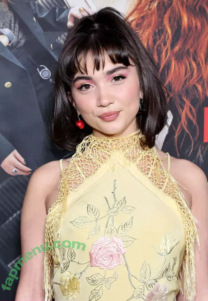 Rowan Blanchard nude photo #0071 (Simp Chat / rowanblanchard)