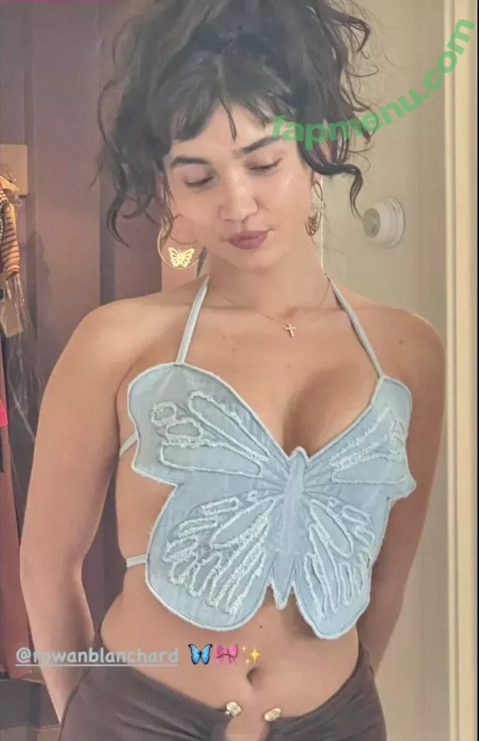 Rowan Blanchard nude photo #0163 (Simp Chat / rowanblanchard)