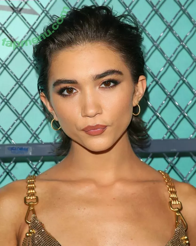Rowan Blanchard nude photo #0201 (Simp Chat / rowanblanchard)