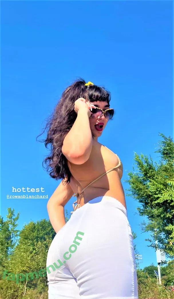 Rowan Blanchard nude photo #0249 (Simp Chat / rowanblanchard)