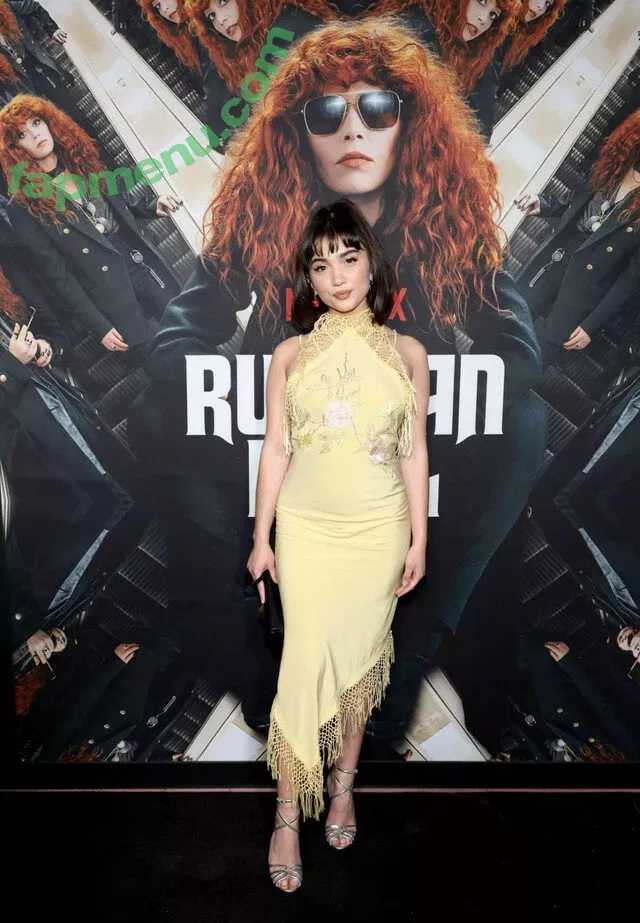 Rowan Blanchard nude photo #0250 (Simp Chat / rowanblanchard)