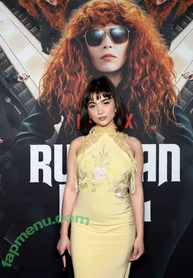 Rowan Blanchard nude photo #0251 (Simp Chat / rowanblanchard)