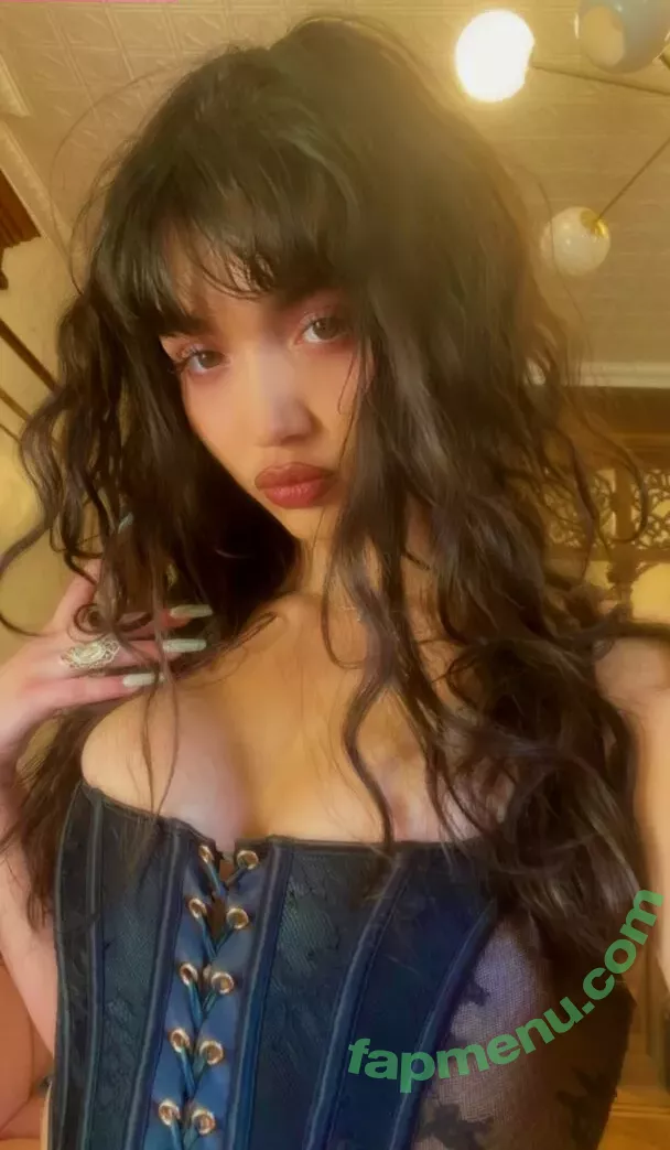 Rowan Blanchard nude photo #0271 (Simp Chat / rowanblanchard)