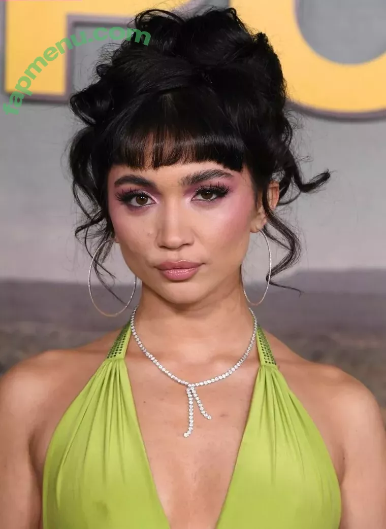 Rowan Blanchard nude photo #0305 (Simp Chat / rowanblanchard)