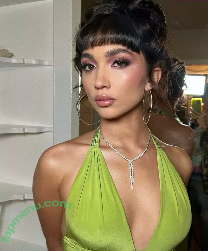 Rowan Blanchard nude photo #0316 (Simp Chat / rowanblanchard)