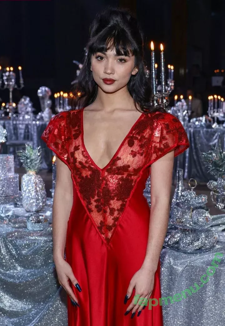 Rowan Blanchard nude photo #0320 (Simp Chat / rowanblanchard)