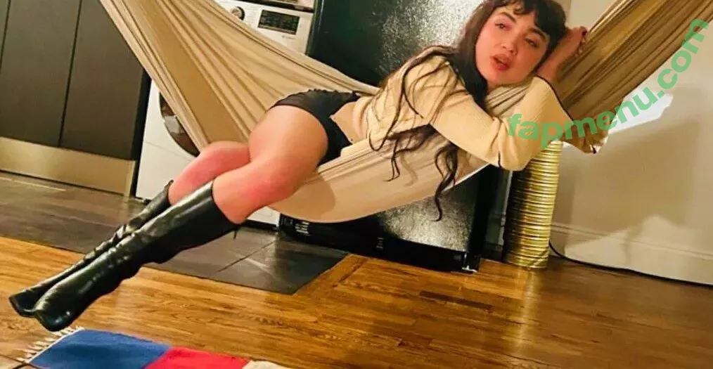 Rowan Blanchard nude photo #0354 (Simp Chat / rowanblanchard)