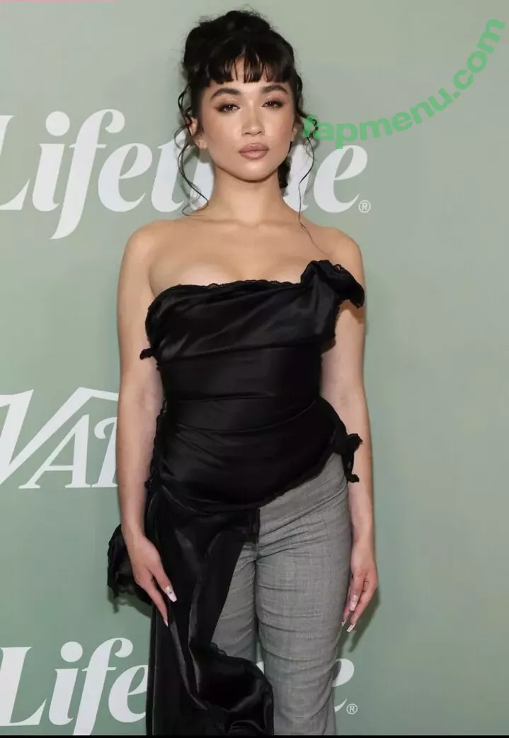 Rowan Blanchard nude photo #0374 (Simp Chat / rowanblanchard)